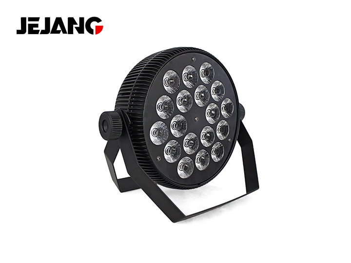 18颗10W 静音帕灯