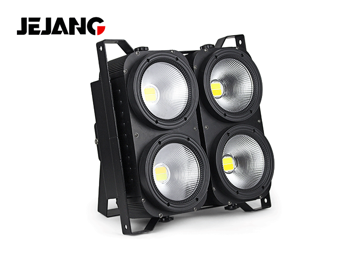 4颗100W COB LED观众灯